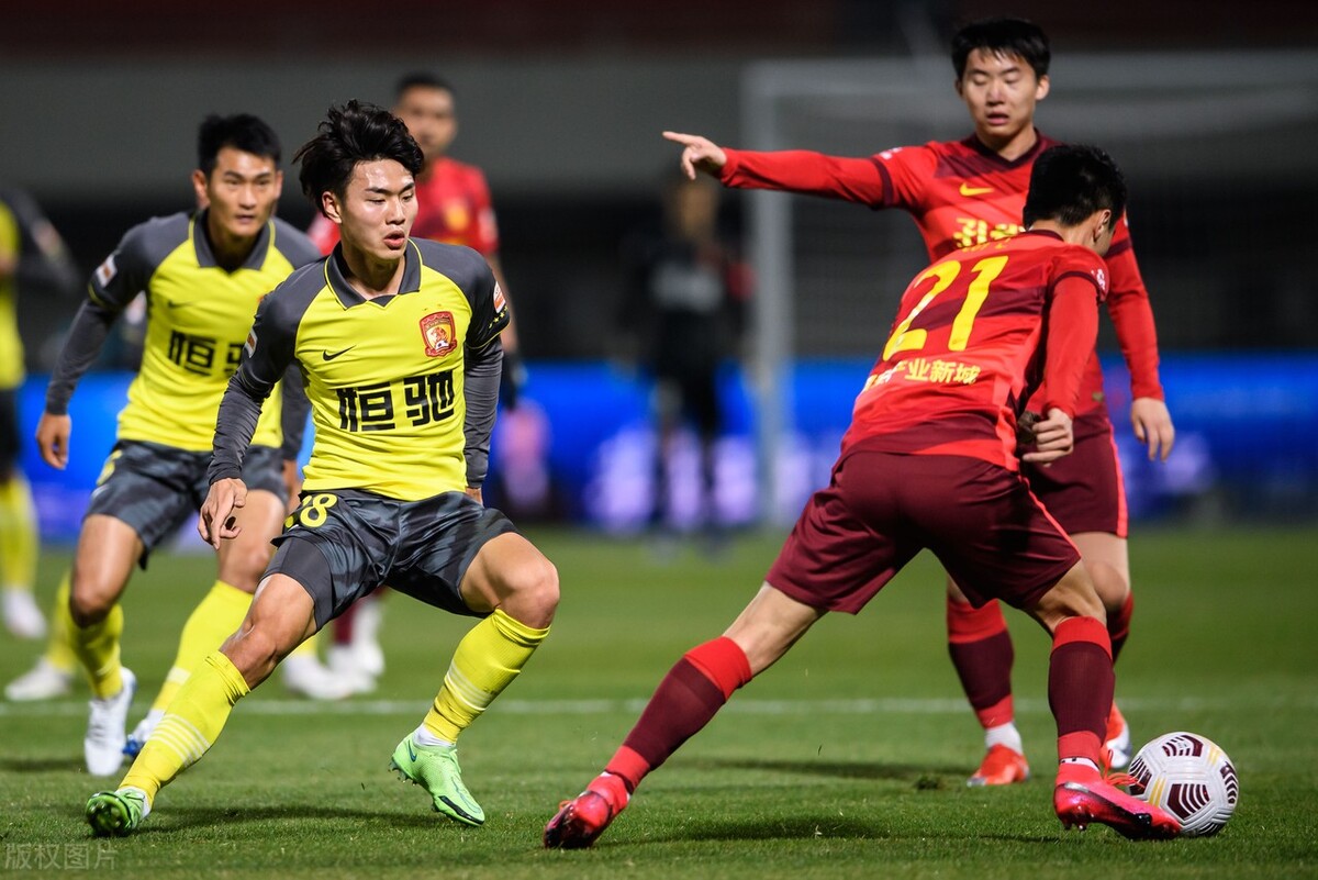 ayx sports-赛地聚焦：中超窗口期热度飙升；阿森纳回应争议；悬念犹存；心理建设被强调-ayx sports