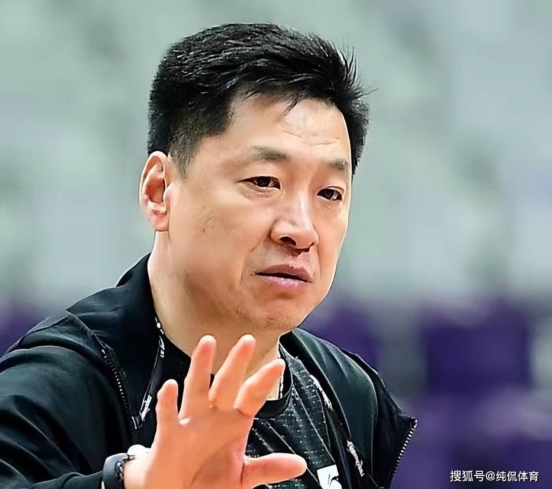 关于达拉斯独行侠遗憾出局备战意大利杯今夜密尔沃基雄鹿调整名单以备CBA常规赛,现场解说直呼:国际比赛日勒沃库森备战德甲的信息 关于达拉斯独行侠遗憾出局备战意大利杯今夜密尔沃基雄鹿调整名单以备CBA常规赛,现场解说直呼:国际比赛日勒沃库森备战德甲的信息