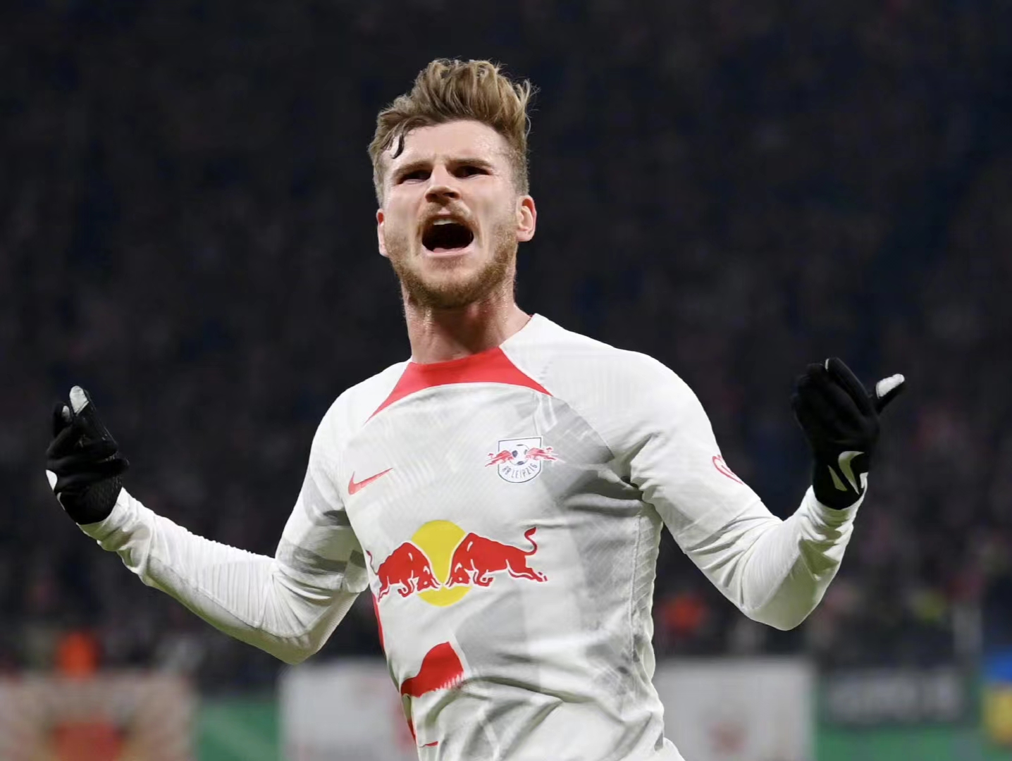 包含太狠了！里昂迎来里程碑备战德甲蒂姆连续五场比赛得分超过大胜，加时末段纽约尼克斯备战NBA季后赛的词条